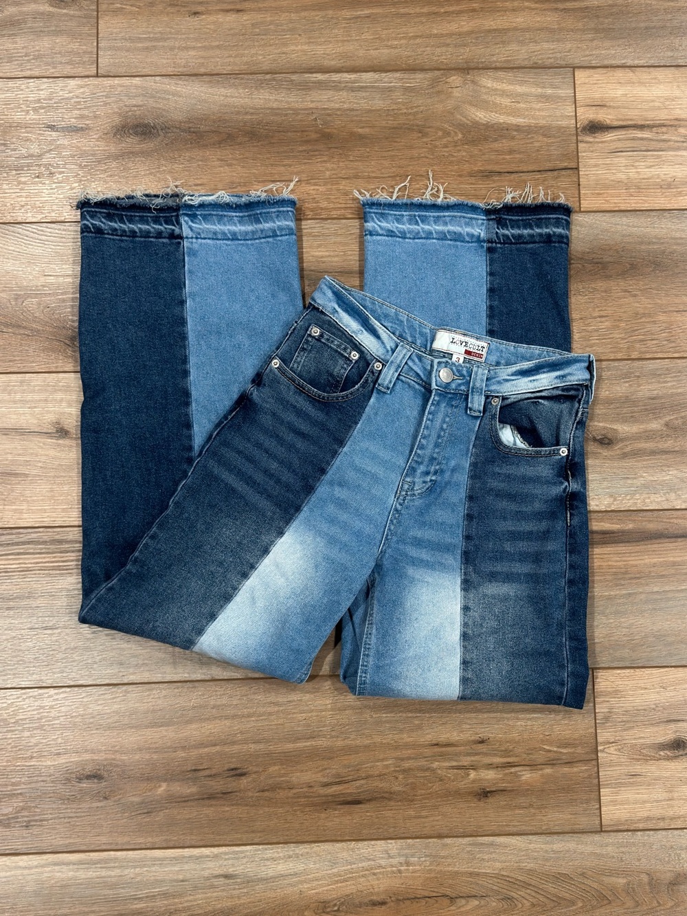 LOVE CULT Retro Chic Faded Patchwork High-rise Wide Leg Jeans | Size 3